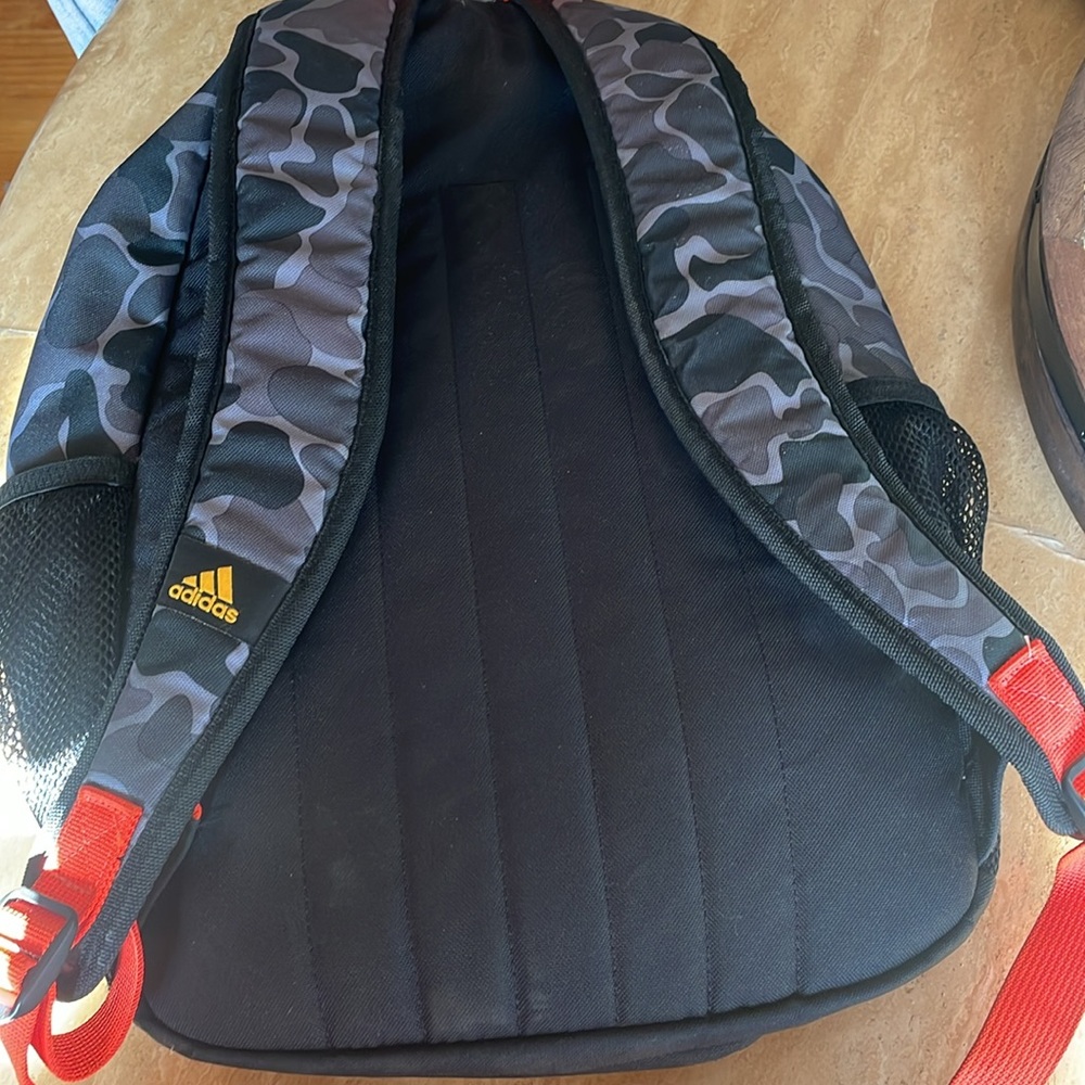 Adidas Backpack - Picture 4 of 10